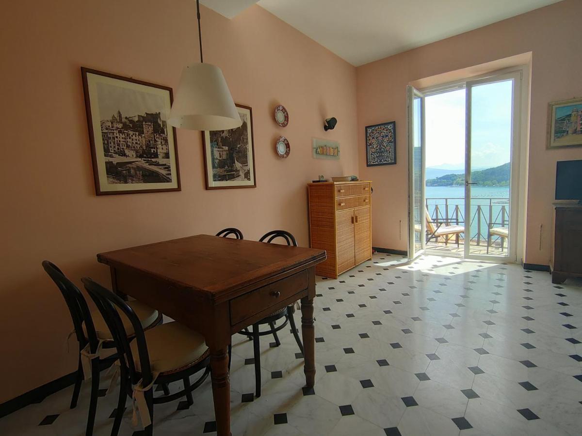 Byron Guest House Porto Venere Buitenkant foto