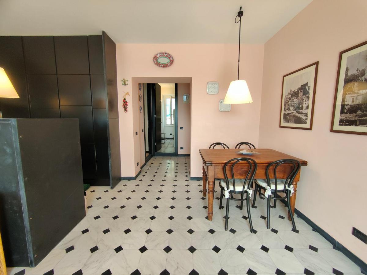 Byron Guest House Porto Venere Buitenkant foto
